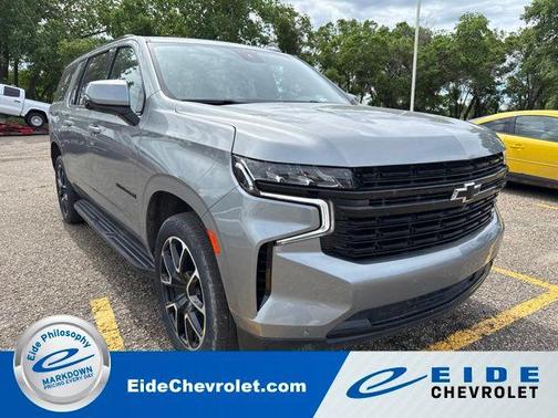 Sterling Gray Metallic 2023 Chevrolet Suburban RST
