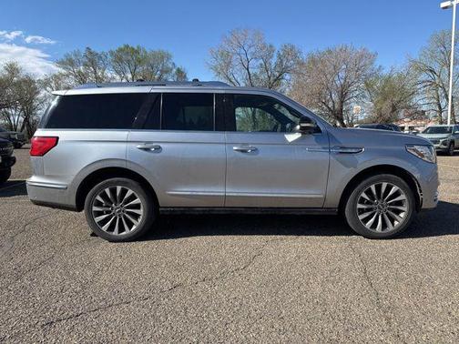 Silver Radiance 2020 Lincoln Navigator Reserve