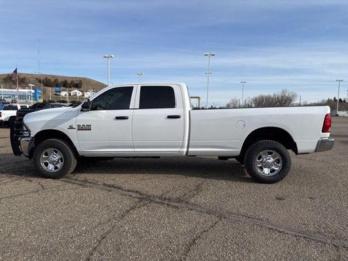 2018 RAM 2500 Tradesman Crew Cab 4x4 8' Box