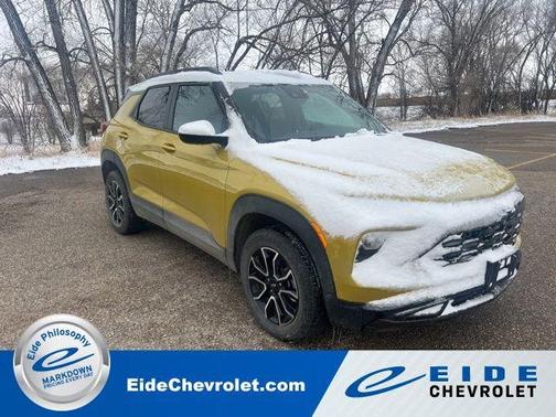 Nitro Yellow Metallic 2024 Chevrolet Trailblazer ACTIV