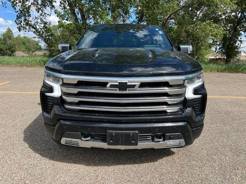 Black 2024 Chevrolet Silverado 1500 High Country