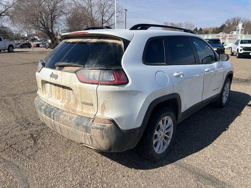 2022 Jeep Cherokee Latitude Lux