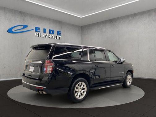 2024 Chevrolet Suburban Premier