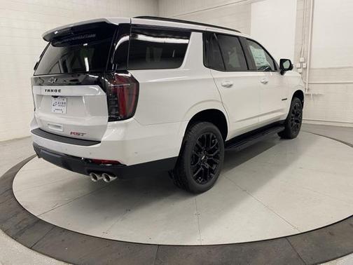 2025 Chevrolet Tahoe 4WD RST