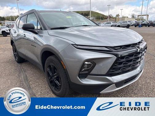 Sterling Gray Metallic 2024 Chevrolet Blazer 2LT