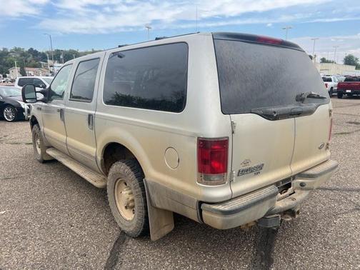 2005 Ford Excursion XLT