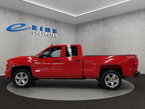 2017 Chevrolet Silverado 1500 Custom