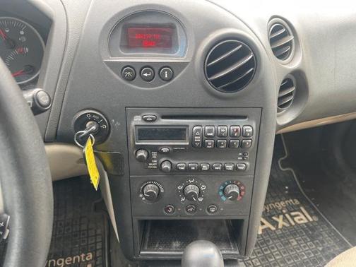 2005 Pontiac Grand Prix Base