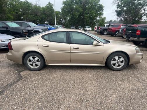 2005 Pontiac Grand Prix Base