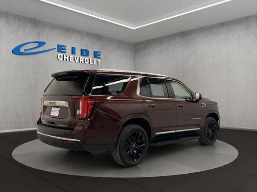 Redwood Metallic 2023 GMC Yukon Denali