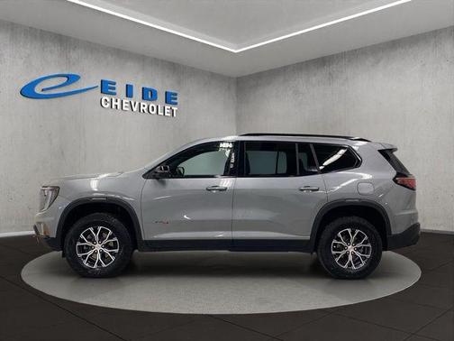 2024 GMC Acadia AT4