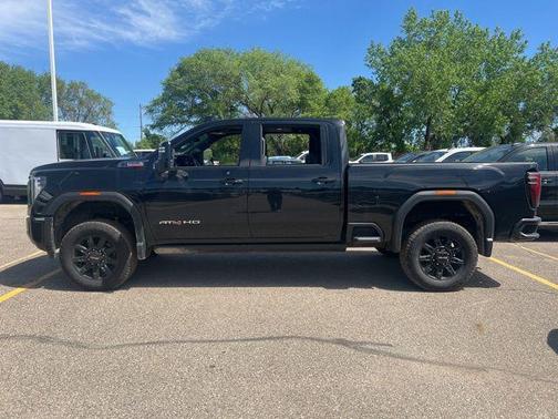 Onyx Black 2025 GMC Sierra 2500 AT4