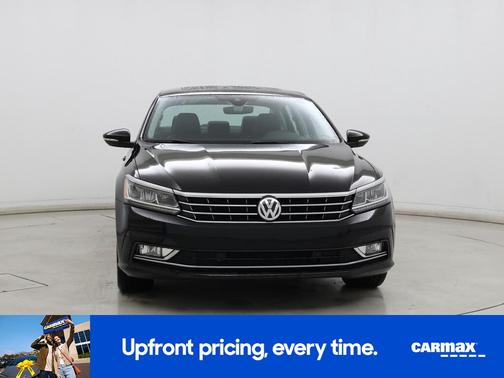 2016 Volkswagen Passat SEL Premium