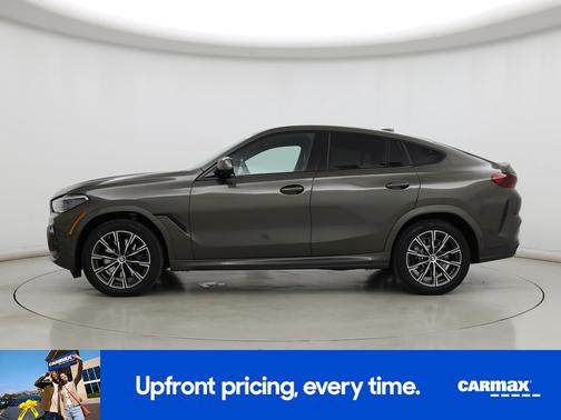 2021 BMW X6 M50i