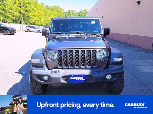 Gray 2020 Jeep Gladiator Sport S