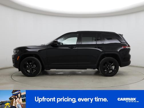 2022 Jeep Grand Cherokee Altitude