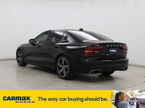 2019 Volvo S60 T6 R-Design