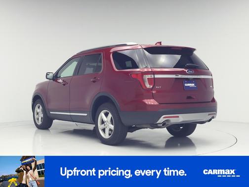 Red 2017 Ford Explorer XLT