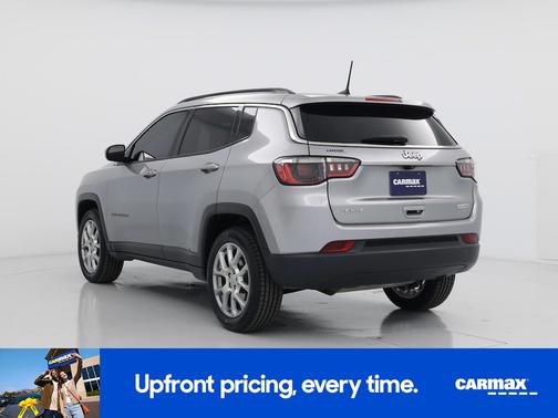 Silver 2022 Jeep Compass Latitude Lux