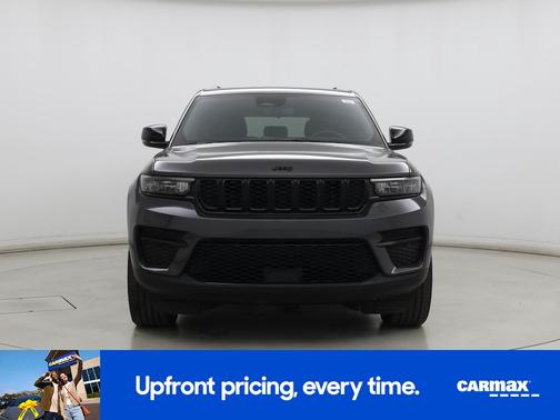 2022 Jeep Grand Cherokee Altitude