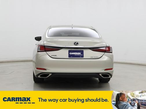 2019 Lexus ES 350