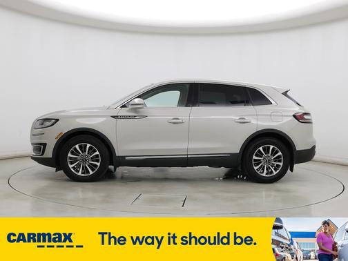 2019 Lincoln Nautilus Select