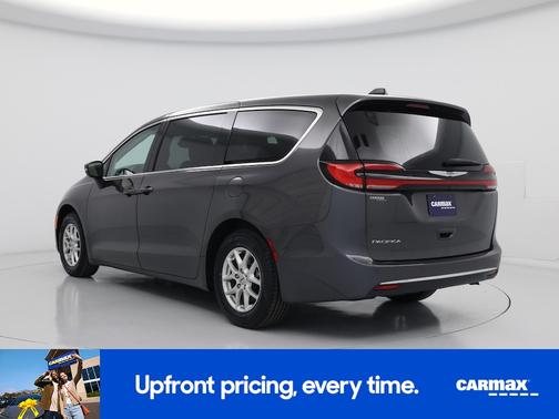 Gray 2023 Chrysler Pacifica Touring L