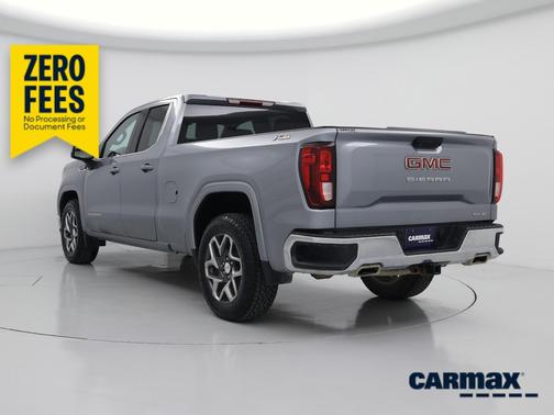 Gray 2023 GMC Sierra 1500 SLE