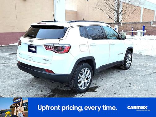 2022 Jeep Compass Latitude Lux