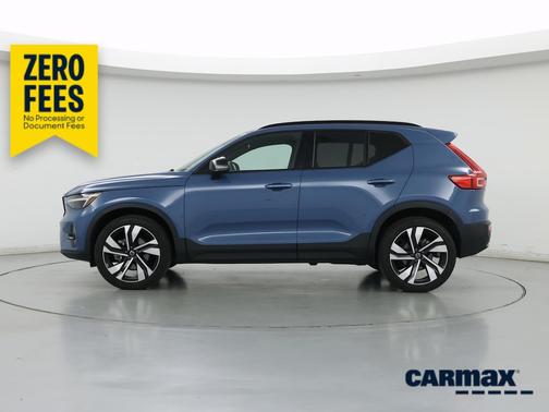 Blue 2023 Volvo XC40 B5 Plus Dark Theme