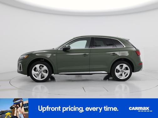 Green 2022 Audi Q5 Prestige