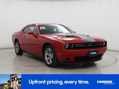 2016 Dodge Challenger SXT