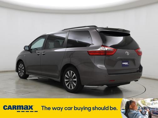 2020 Toyota Sienna XLE Premium