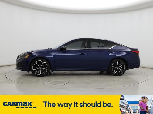 2023 Nissan Altima SR