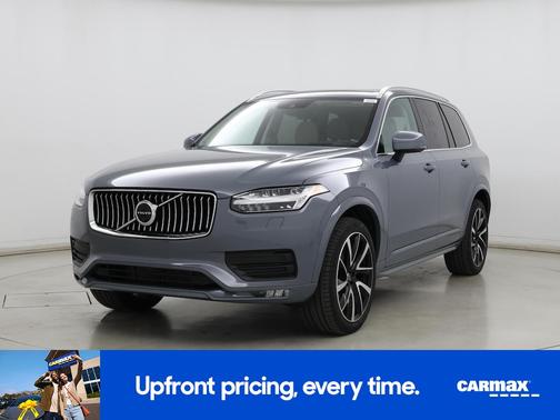 2022 Volvo XC90 T6 Momentum