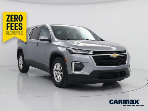 Gray 2023 Chevrolet Traverse LS
