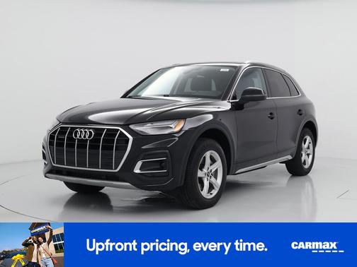Black 2023 Audi Q5 Premium