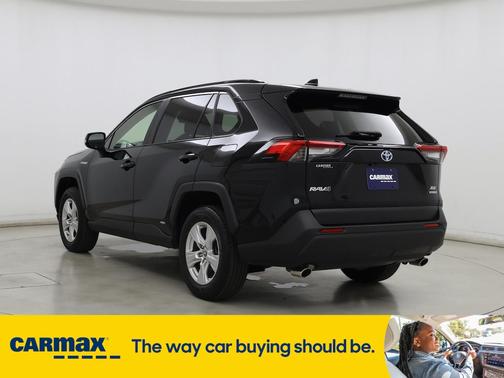 2020 Toyota RAV4 Hybrid XLE