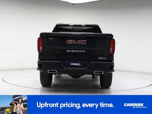 Black 2023 GMC Sierra 1500 AT4