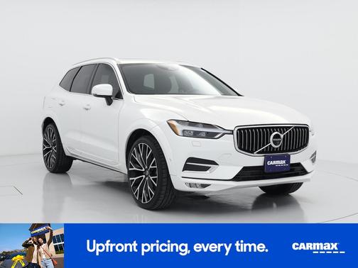 White 2020 Volvo XC60 T6 Inscription