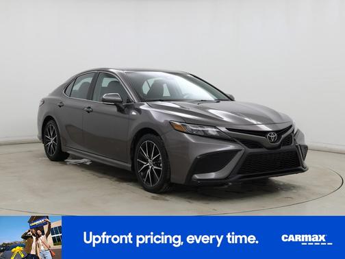 Gray 2024 Toyota Camry SE