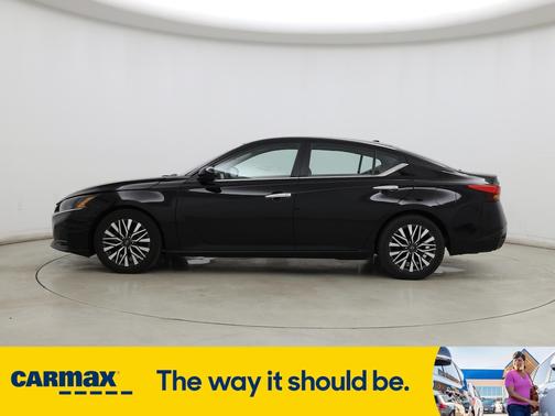 2023 Nissan Altima SV