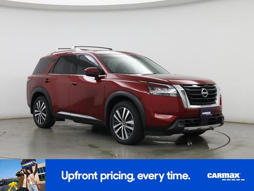 2022 Nissan Pathfinder Platinum