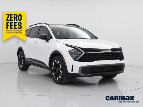 White 2024 Kia Sportage X-Line