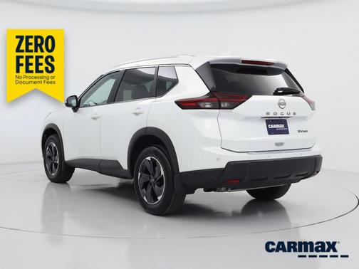 White 2024 Nissan Rogue SV
