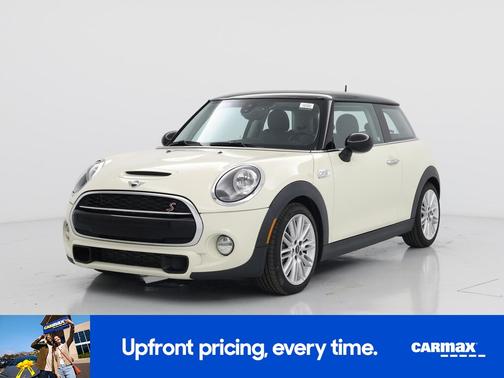 White 2019 MINI Hardtop S