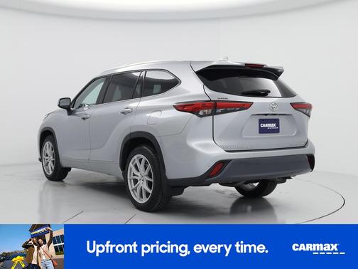 Silver 2021 Toyota Highlander Limited
