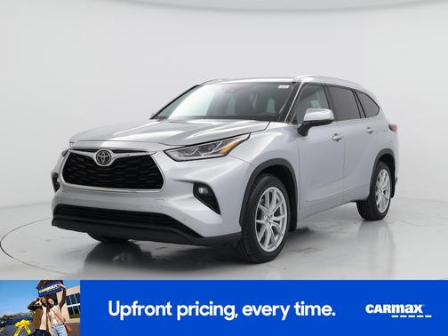 Silver 2021 Toyota Highlander Limited