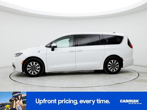 2023 Chrysler Pacifica Hybrid Touring L