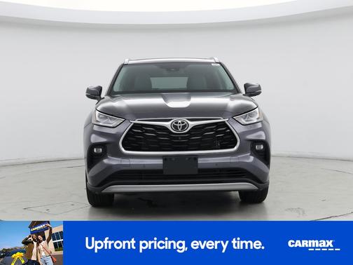 2022 Toyota Highlander Platinum